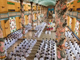 Cao Dai temple