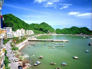 Cat Ba Island 1