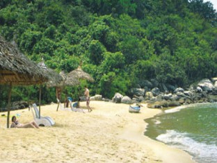 Cu Lao Cham beach