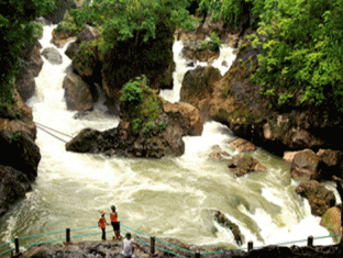 Dau Dang Waterfall