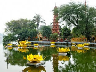 Tran Quoc pagoda in Hanoi